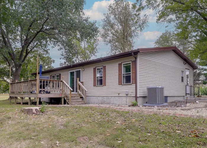 Recently Remodeled! W/ Fire Pit Ferienhaus